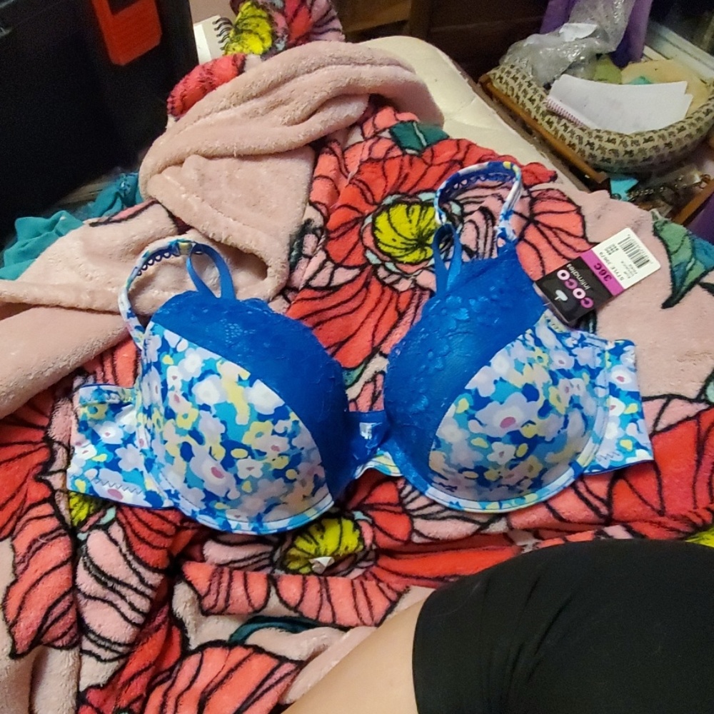 Brand new bra